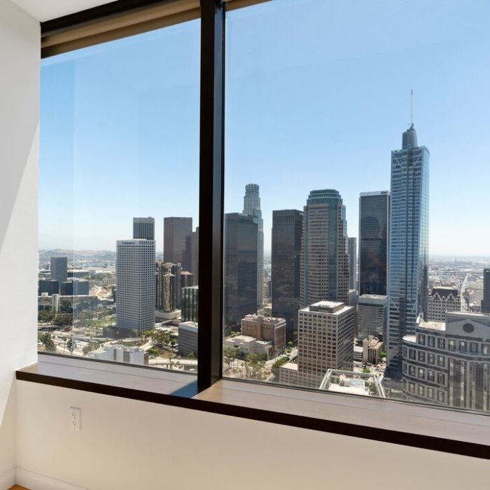 1100 Wilshire Blvd, Los Angeles, California 90017, 2 Bedrooms Bedrooms, ,2 BathroomsBathrooms,Condominium,Sold,Wilshire,1010