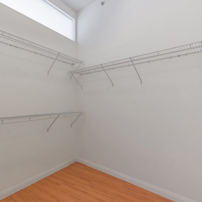 1100 Wilshire Blvd, Los Angeles, California 90017, 2 Bedrooms Bedrooms, ,2 BathroomsBathrooms,Condominium,Sold,Wilshire,1010