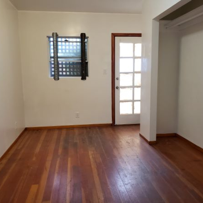 710 Crestmoore Pl, Venice, California 90291, 5 Bedrooms Bedrooms, ,4 BathroomsBathrooms,Apartments - 2-4 Units,Sold,Crestmoore,2,1015