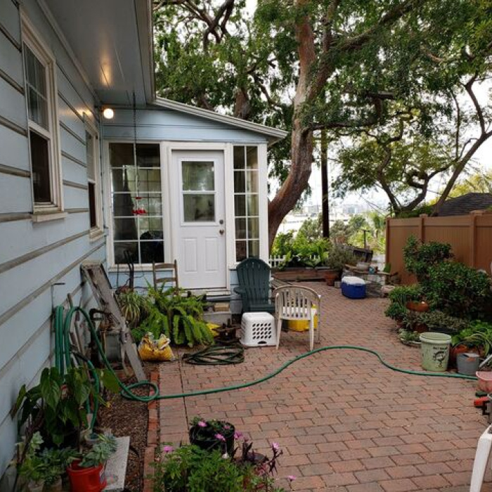 3943 Franklin Ave, Los Angeles, California 90027, 2 Bedrooms Bedrooms, ,2 BathroomsBathrooms,Single Family Residence,Sold,Franklin ,1019