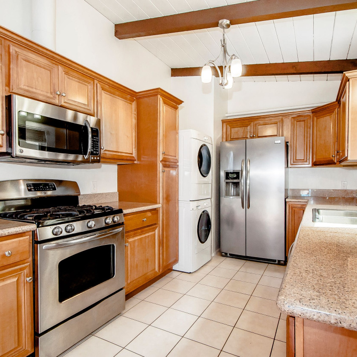 445-447 Longfellow Ave, Hermosa Beach, California 90254, 3 Bedrooms Bedrooms, ,2 BathroomsBathrooms,Apartments - 2-4 Units,Sold,Longfellow,1023