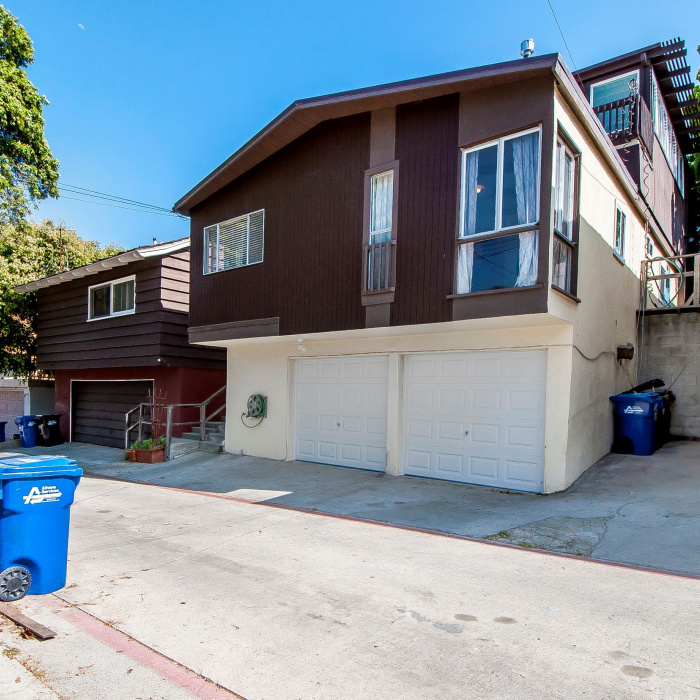 445-447 Longfellow Ave, Hermosa Beach, California 90254, 3 Bedrooms Bedrooms, ,2 BathroomsBathrooms,Apartments - 2-4 Units,Sold,Longfellow,1023
