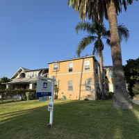 4610 Cimarron St, Los Angeles, California 90062, 6 Bedrooms Bedrooms, 6 Rooms Rooms,4 BathroomsBathrooms,Apartments - 2-4 Units,Sold,Cimarron ,1033