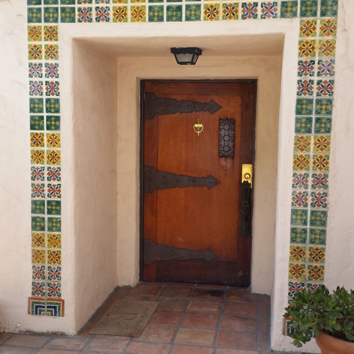 1951 Hillcrest Rd, Los Angeles, California 90068, 5 Bedrooms Bedrooms, ,3 BathroomsBathrooms,Apartments - 2-4 Units,Sold,Hillcrest,1043